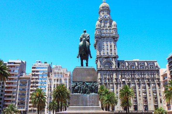 THƯỜNG TRÚ NHÂN CỘNG HÒA ĐÔNG URUGUAY